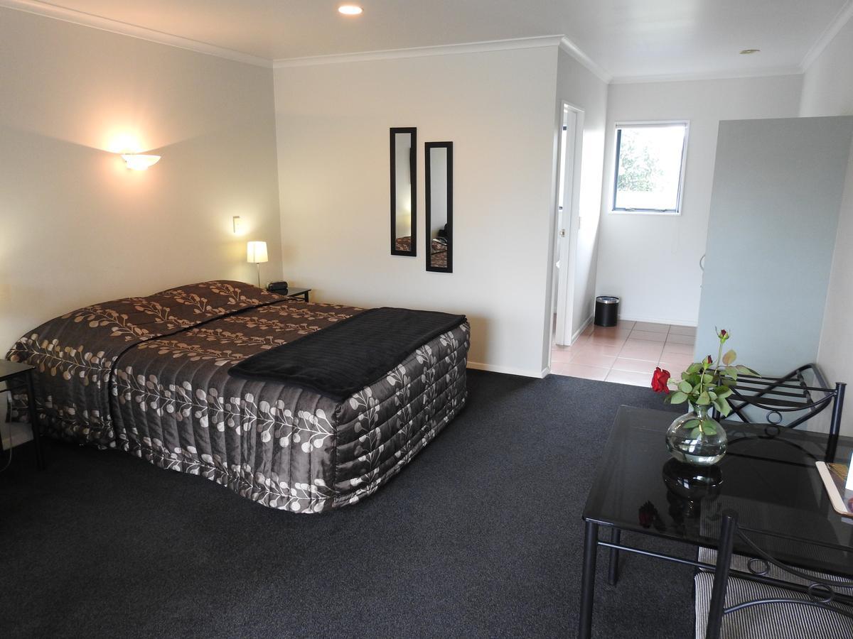 Tudor Lodge Motel Hawera Zewnętrze zdjęcie