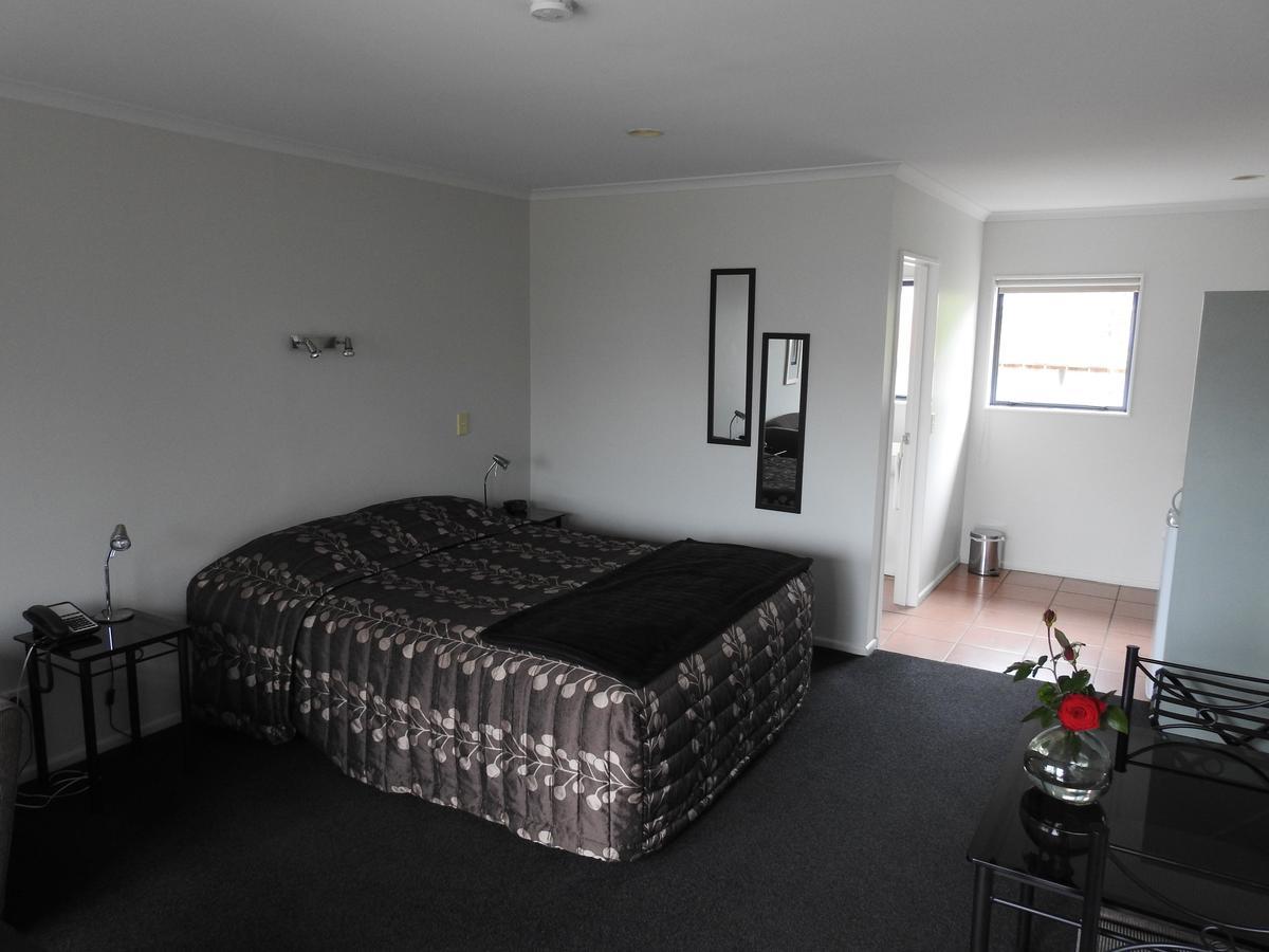 Tudor Lodge Motel Hawera Zewnętrze zdjęcie