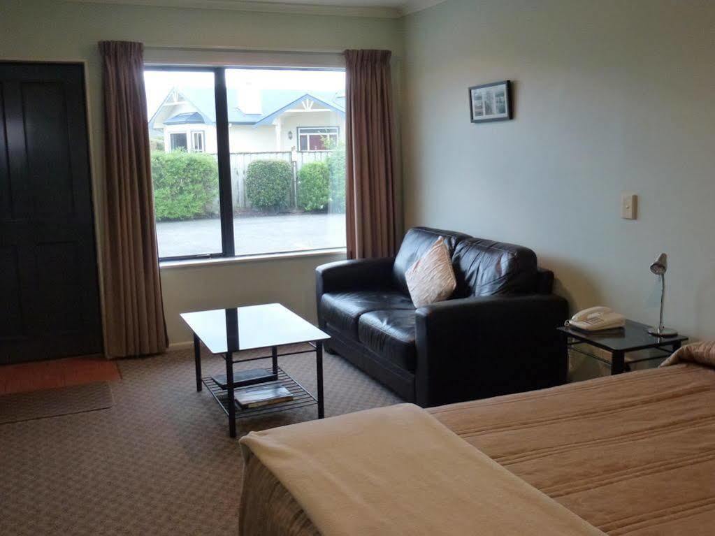 Tudor Lodge Motel Hawera Zewnętrze zdjęcie