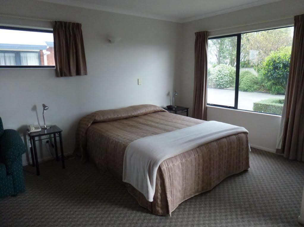 Tudor Lodge Motel Hawera Zewnętrze zdjęcie
