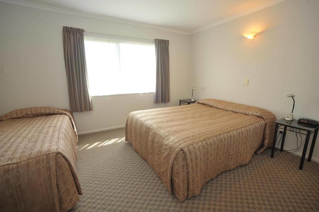 Tudor Lodge Motel Hawera Zewnętrze zdjęcie